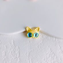 将图片加载到图库查看器，10pcs Lovely Cat &amp; Monster Straight Hole Beads - Wholesale DIY Accesories
